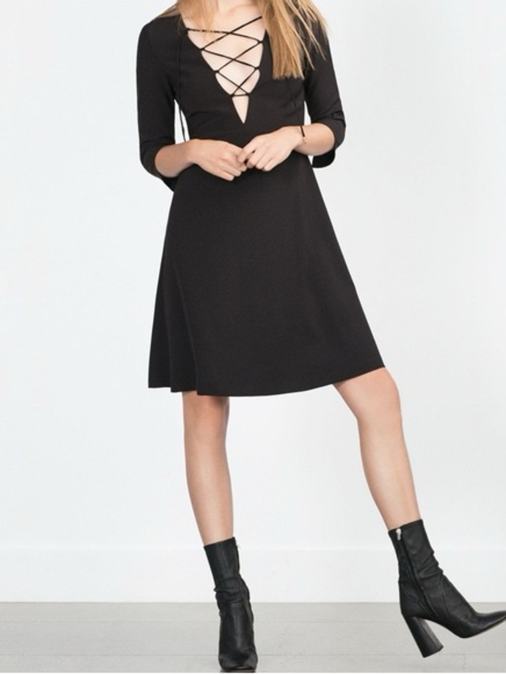 Zara‎ Cute Black Lace-Up V-Neck Mini Dress, Size M